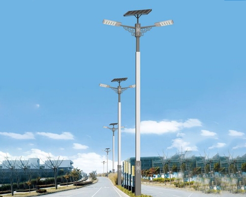 1742827475242030.jpg 西峰太阳能路灯.jpg