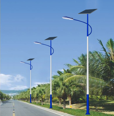 西峰太阳能路灯.jpg
